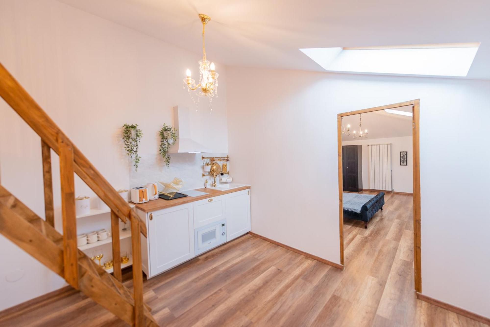Fernweh Haus Brasov Hotel Bagian luar foto