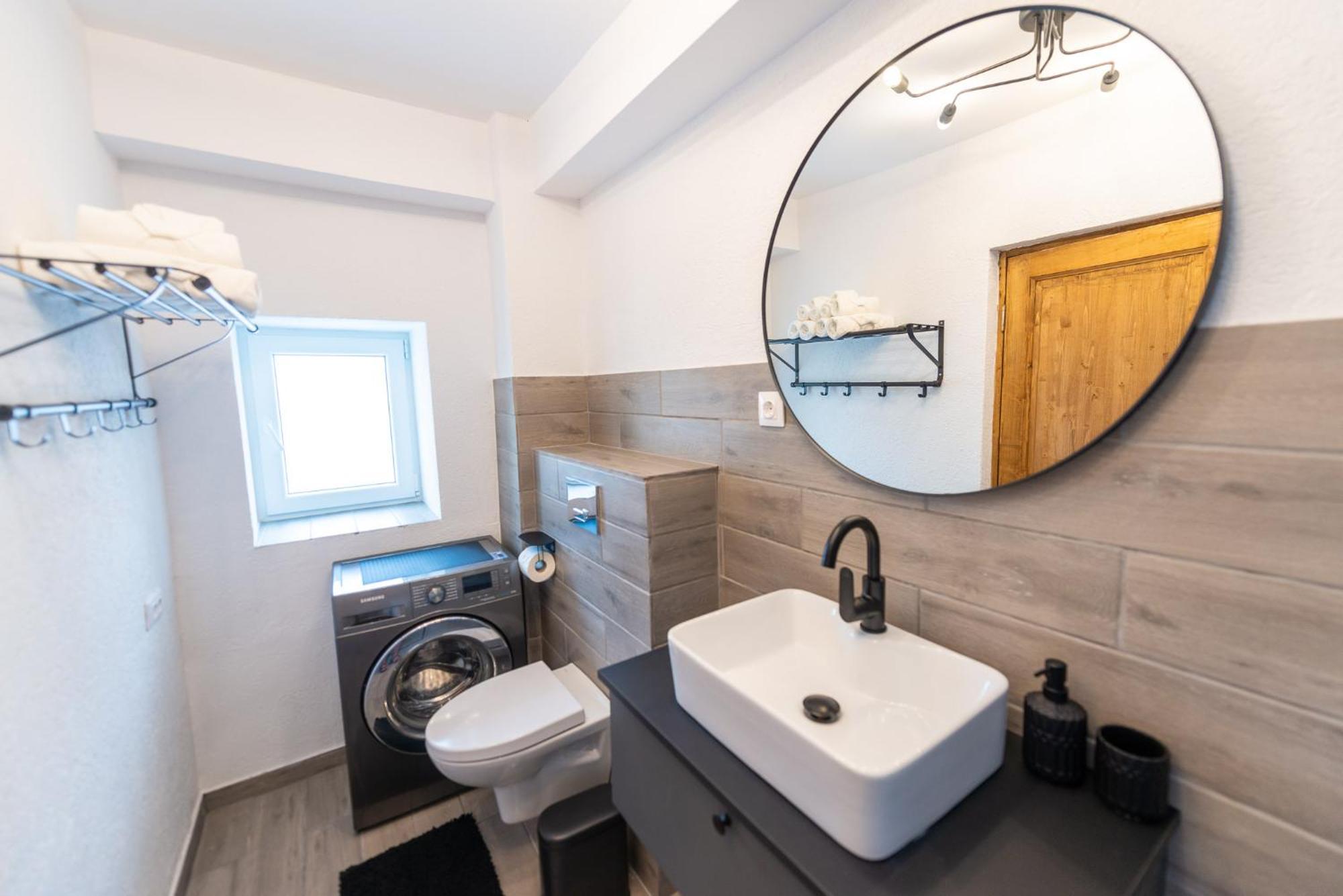 Fernweh Haus Brasov Hotel Ruang foto