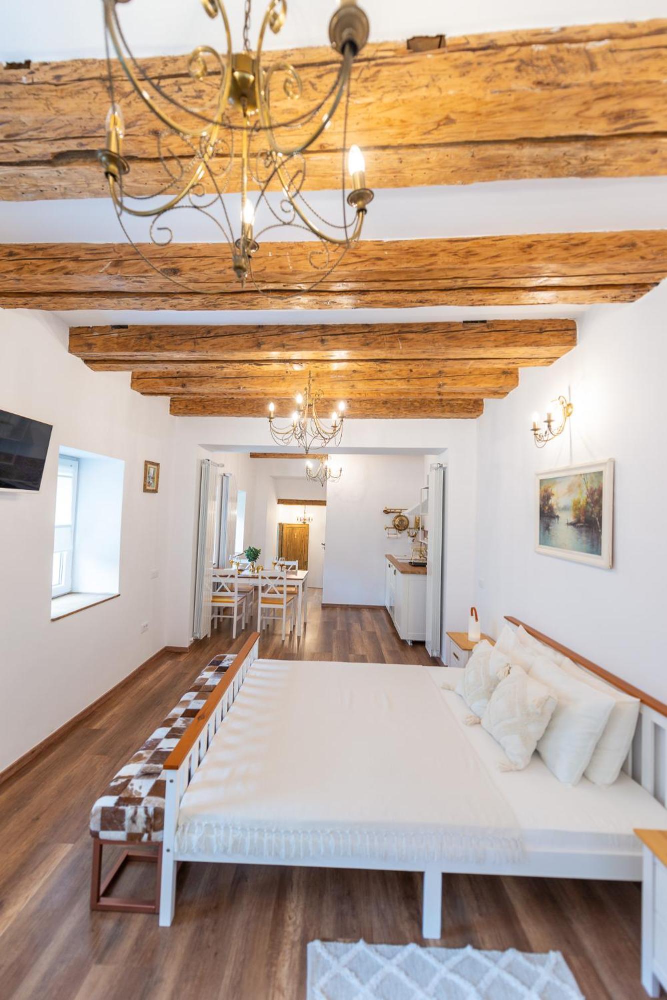 Fernweh Haus Brasov Hotel Ruang foto